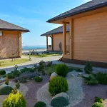 Villa Chayka *