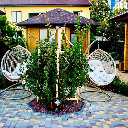 Chayka Villa *